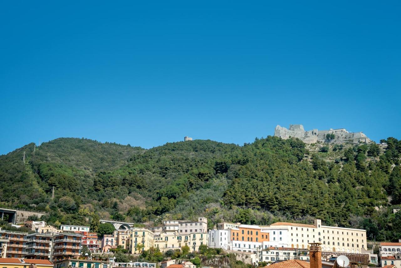Bed and Breakfast Crescent Moon Salerno Exterior foto
